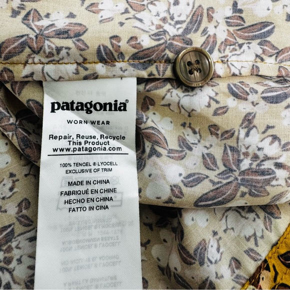 New Patagonia Shallow Moon Women's Floral Top Size XSmall - Picture 11 of 15